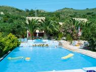 Foto van Bungalows Garden of Eden in Kalamaki